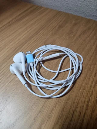 Buy 2 iPhone Handsfree | Original Apple Earphones Online
