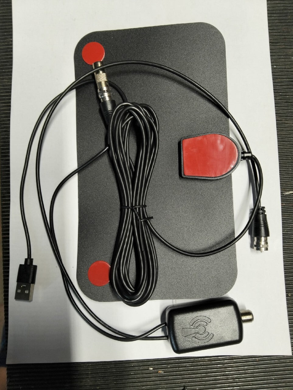 TVFox HD Digital Indoor TV Antenna – DVB-T2/VHF/UHF/ATSC Signal Receiver