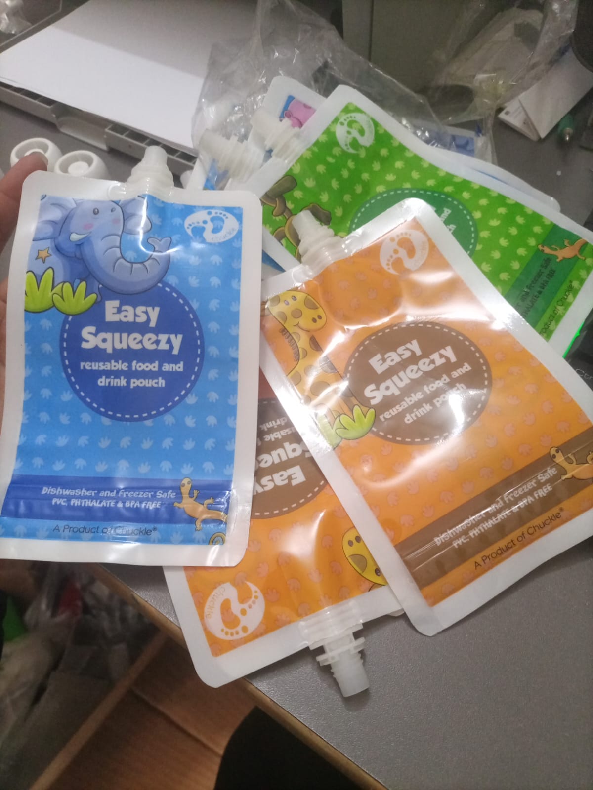 pack of 10 pcs Reusable Baby Food Pouches – BPA Free & Easy to Clean