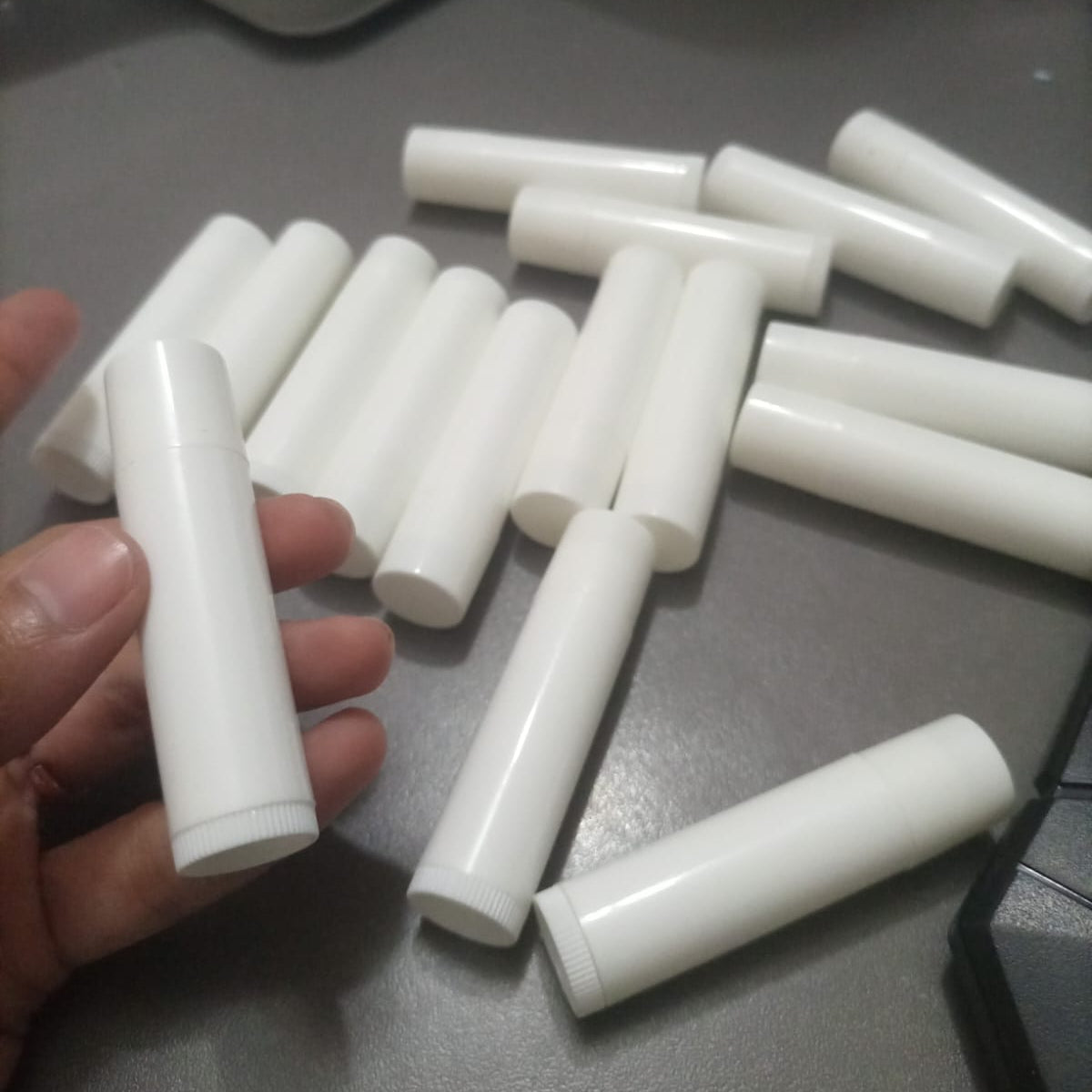 DIY Lip Balm Tubes – Empty Lip Gloss Containers (Plastic) pack of 26