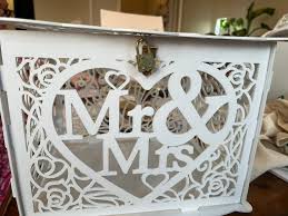 Jolik Wooden Wedding Card Box – Vintage Mailbox Design with Lock for Gift Cards & Money (Mr & Mrs, White)