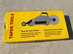 U50 Drywall Banjo Taping Tool – Gypsum Board Joint Caulking Tool