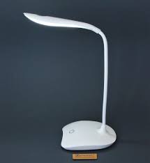 Small Table Lamp for Bedroom – Battery Powered LED Desk Light for Reading & Study