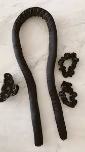 Heatless Curling Rod Headband – Soft, Shiny Hair Curls